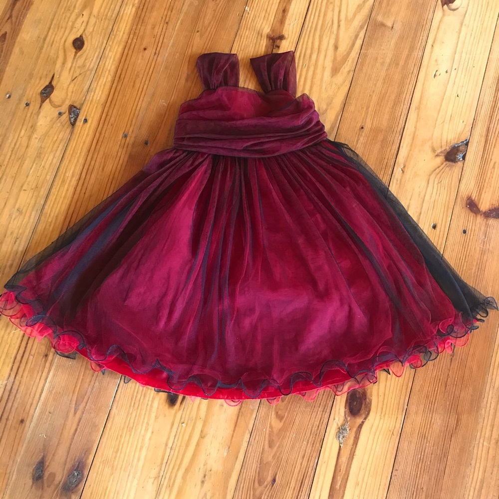 EUC girls formal dress size 5-6